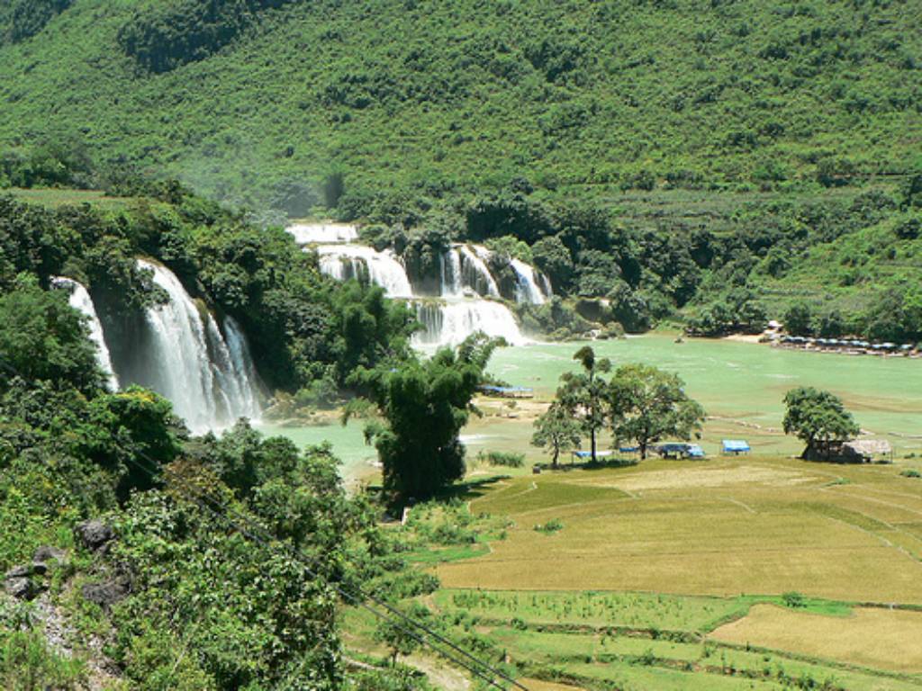  Thác Bản Giốc - thác nước lớn nhất Đông Nam Á